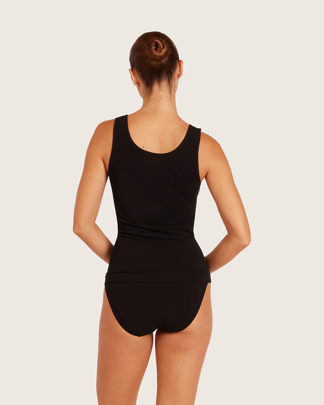 Base Layer Tank Top - Black - Image 2