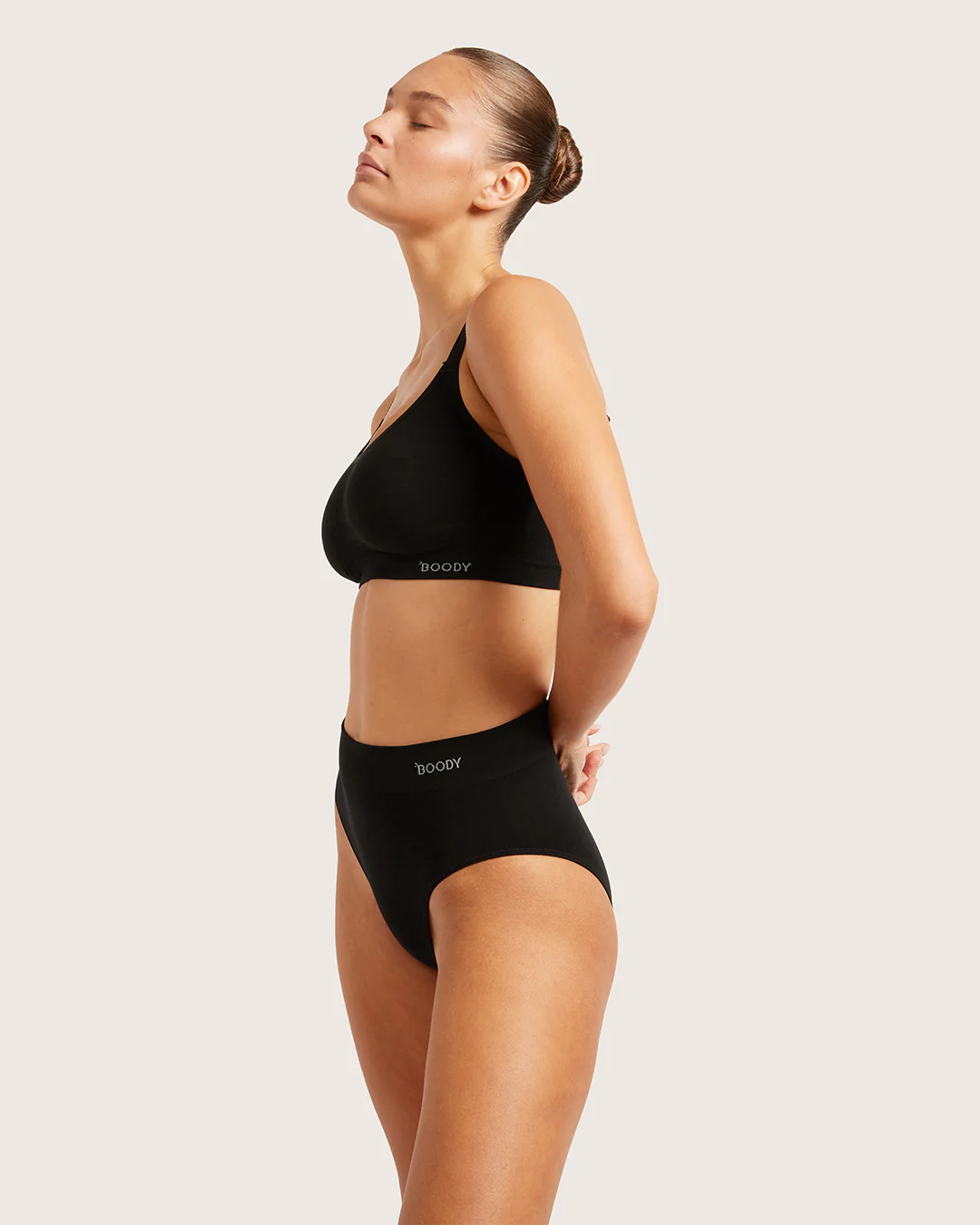 Full Bust Wireless Bra - Black - Image 6