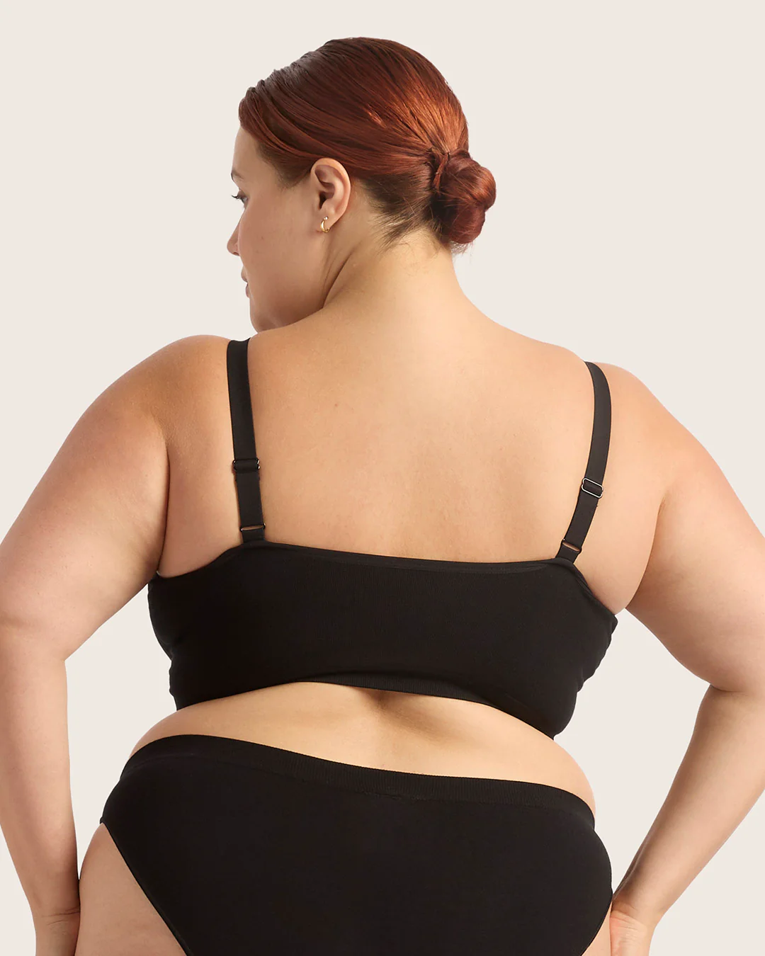 Full Bust Wireless Bra - Black - Image 9