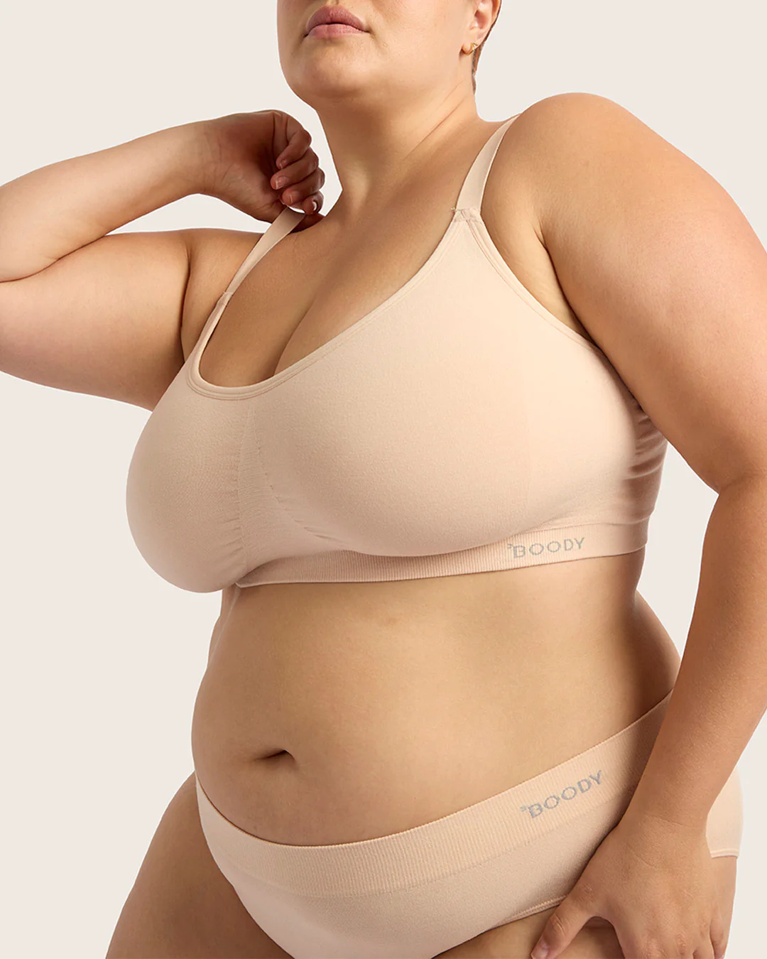 Full Bust Wireless Bra - Shell - Image 8