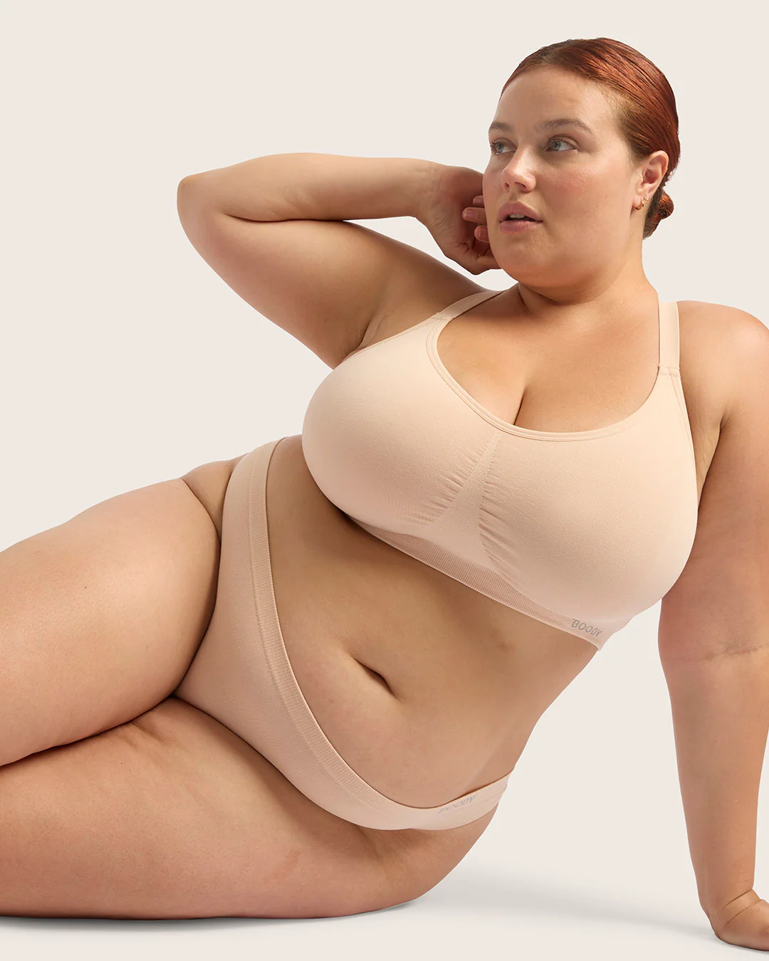 Full Bust Wireless Racerback Bra - Shell - Image 17