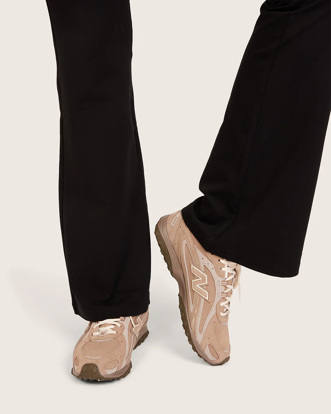 High Waist Flare Pants - Regular - Black - Image 13