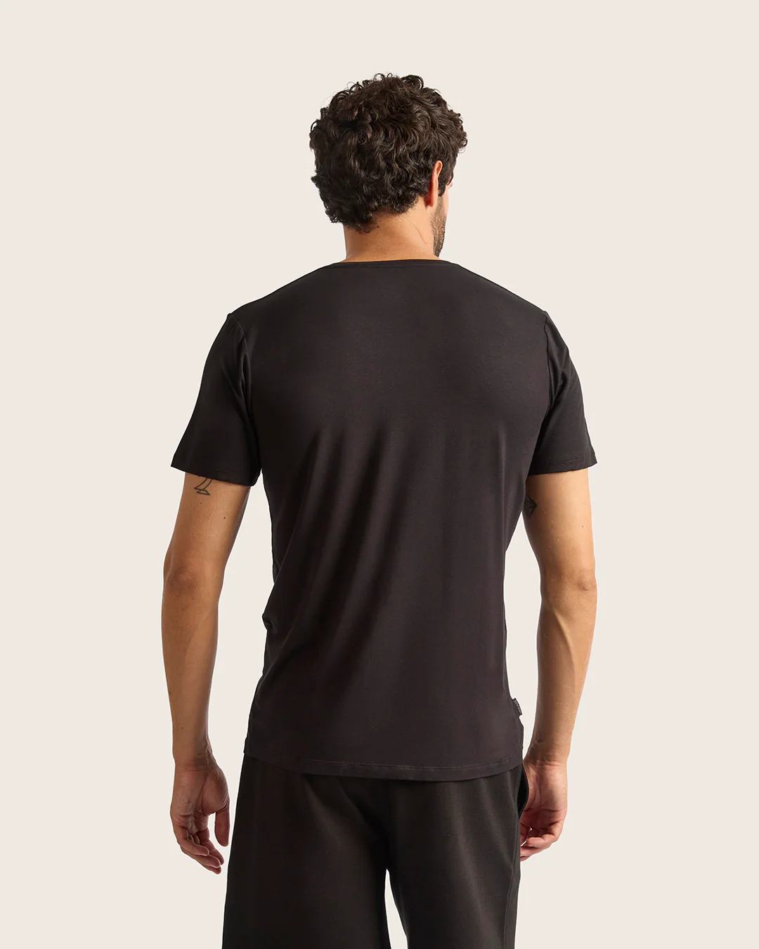 Men's Base Layer V-Neck T-Shirt - Black - Image 3