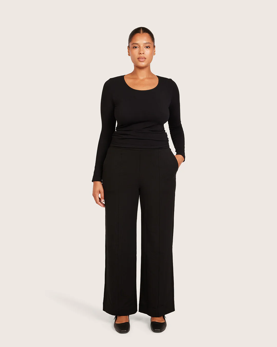 Relaxed Leg Pants - Regular - Black - Image 16