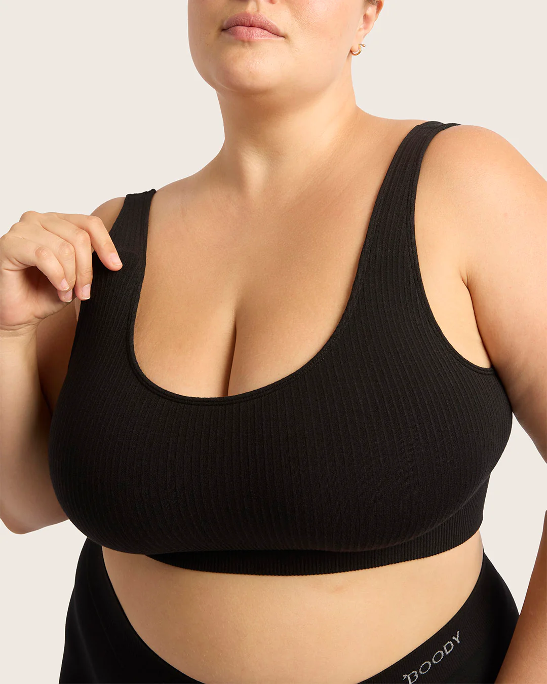 Ribbed Seamfree Crop - Black - Image 11