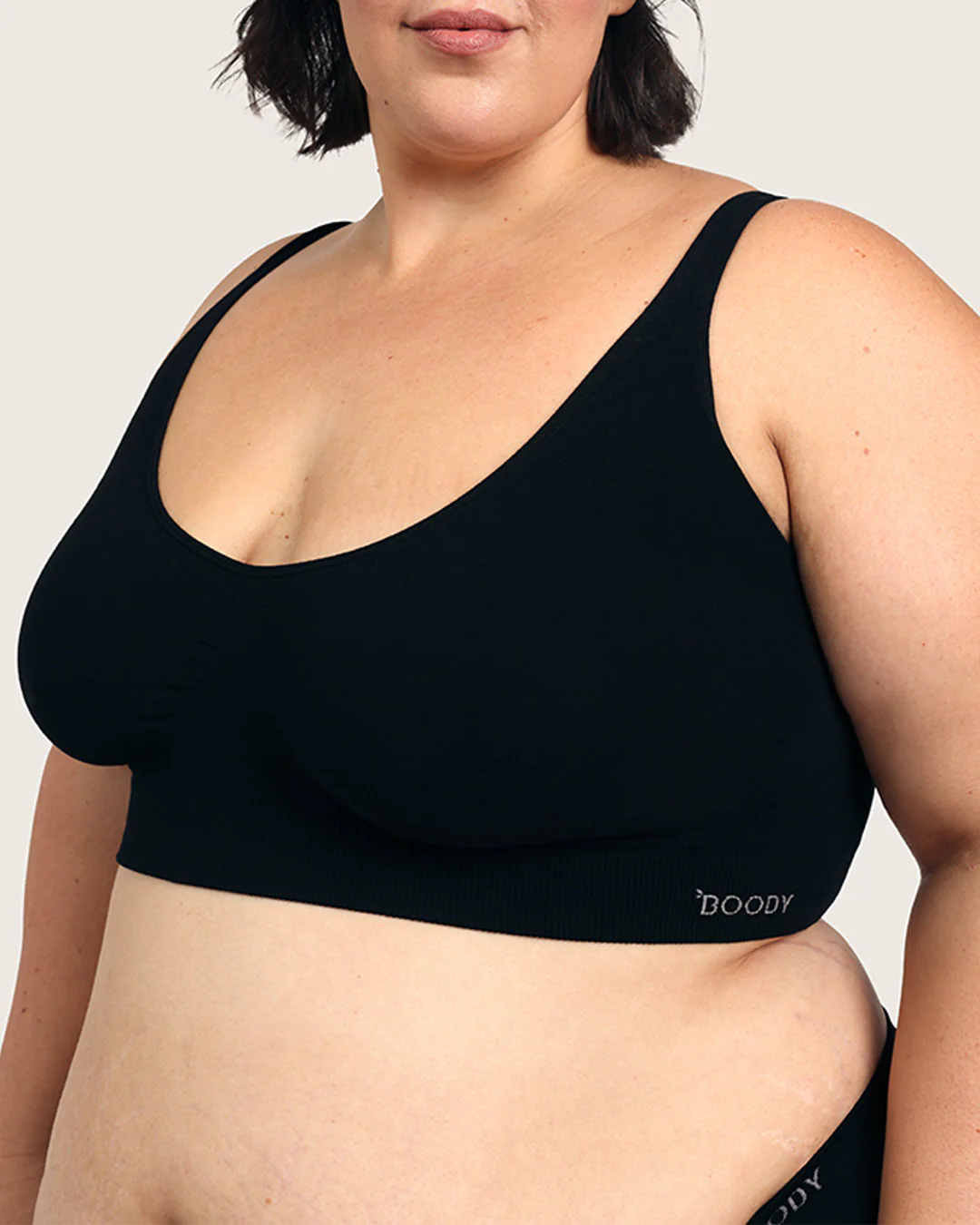 Seamfree Crop Bra - Black - Image 15
