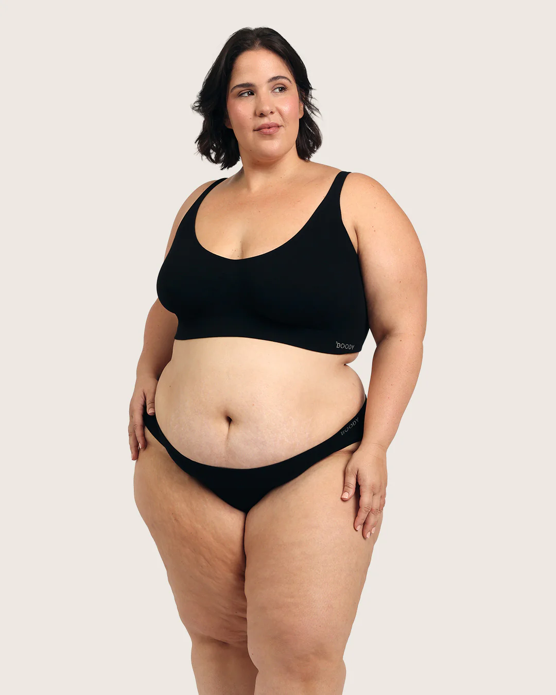 Seamfree Crop Bra - Black - Image 16