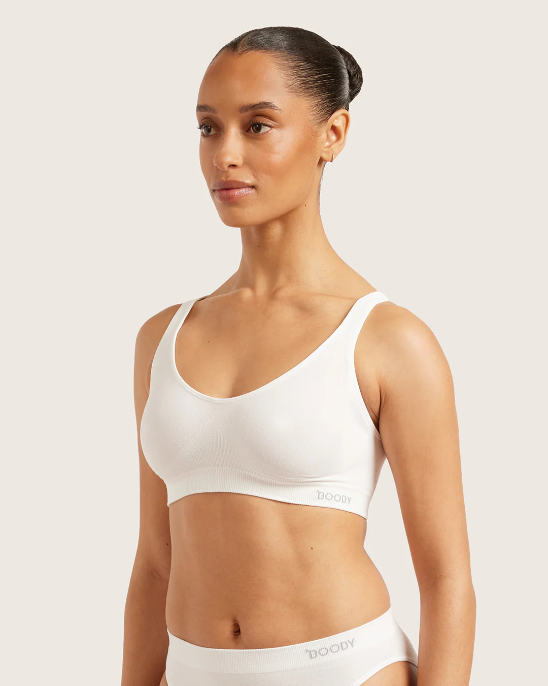 Seamfree Crop Bra - White - Image 3
