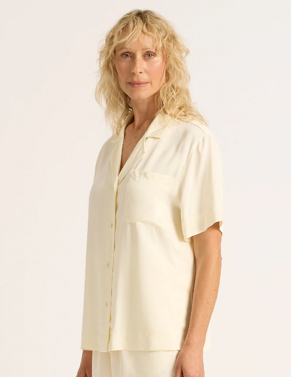 Vegan Silk Short Sleeve Shirt - Pearl - Image 7
