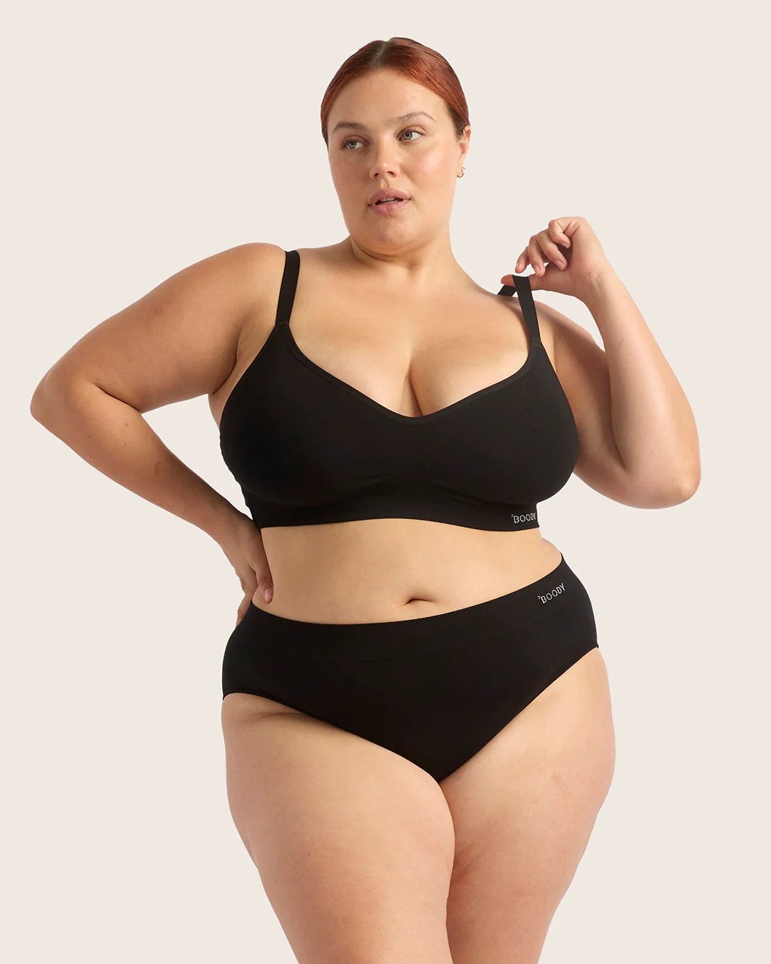 Wireless Full Bust T-Shirt Bra - Black - Image 15
