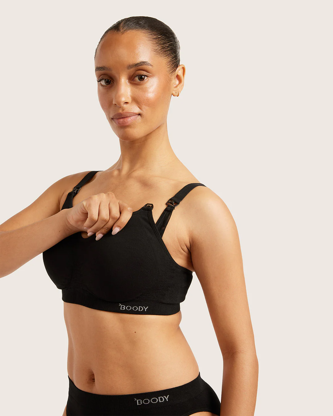 Wireless Maternity Bra - Black - Image 4