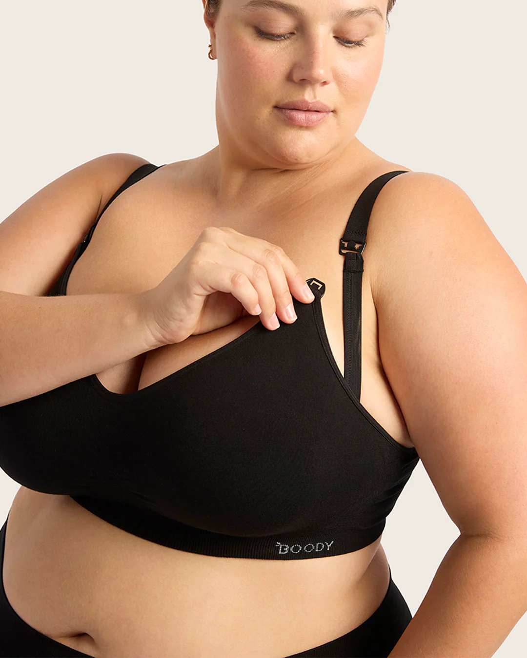 Wireless Maternity Bra - Black - Image 9