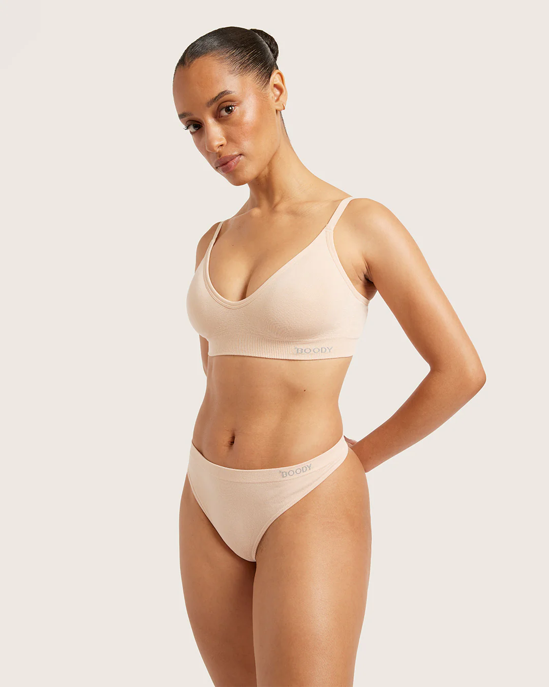 Wireless T-Shirt Bra - Shell - Image 12